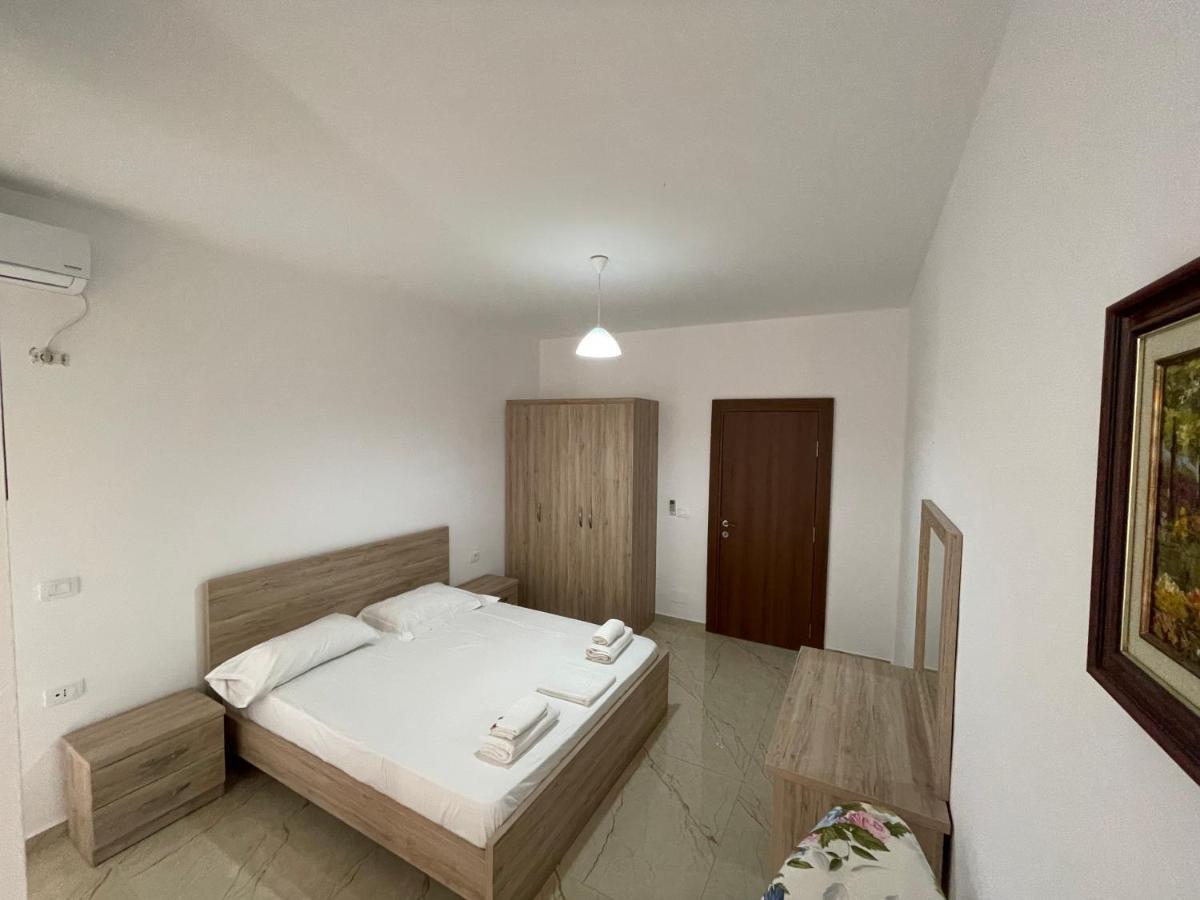 Luxury Sea View Apartaments Sarandë Exteriör bild