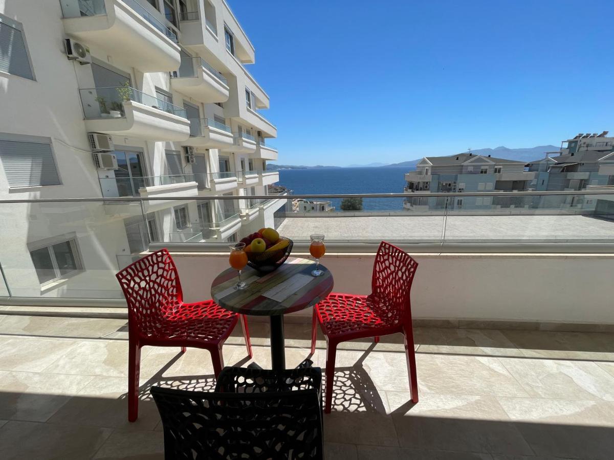 Luxury Sea View Apartaments Sarandë Exteriör bild