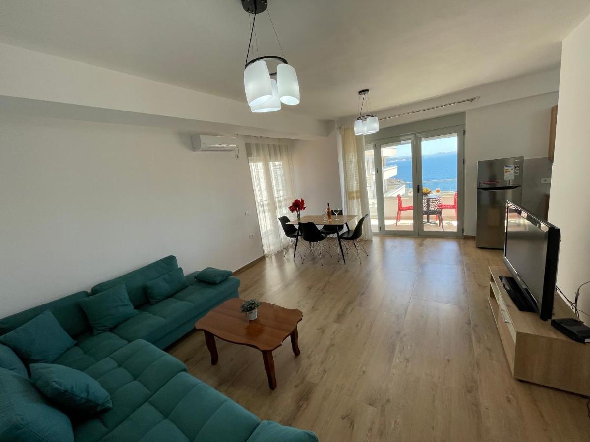 Luxury Sea View Apartaments Sarandë Exteriör bild