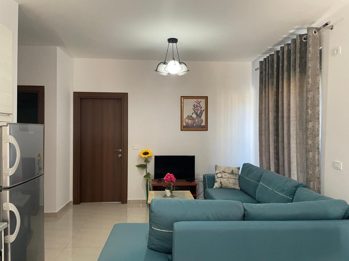 Luxury Sea View Apartaments Sarandë Exteriör bild