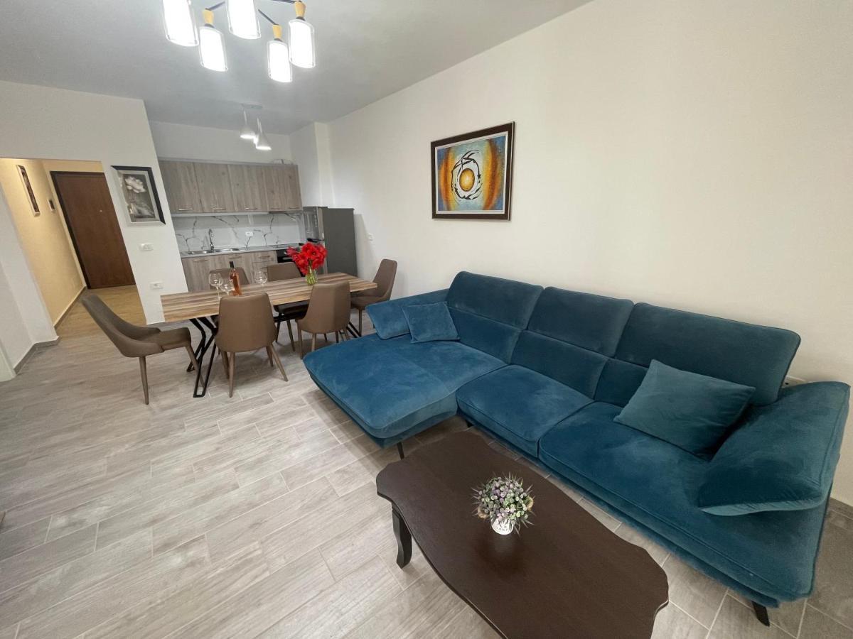 Luxury Sea View Apartaments Sarandë Exteriör bild