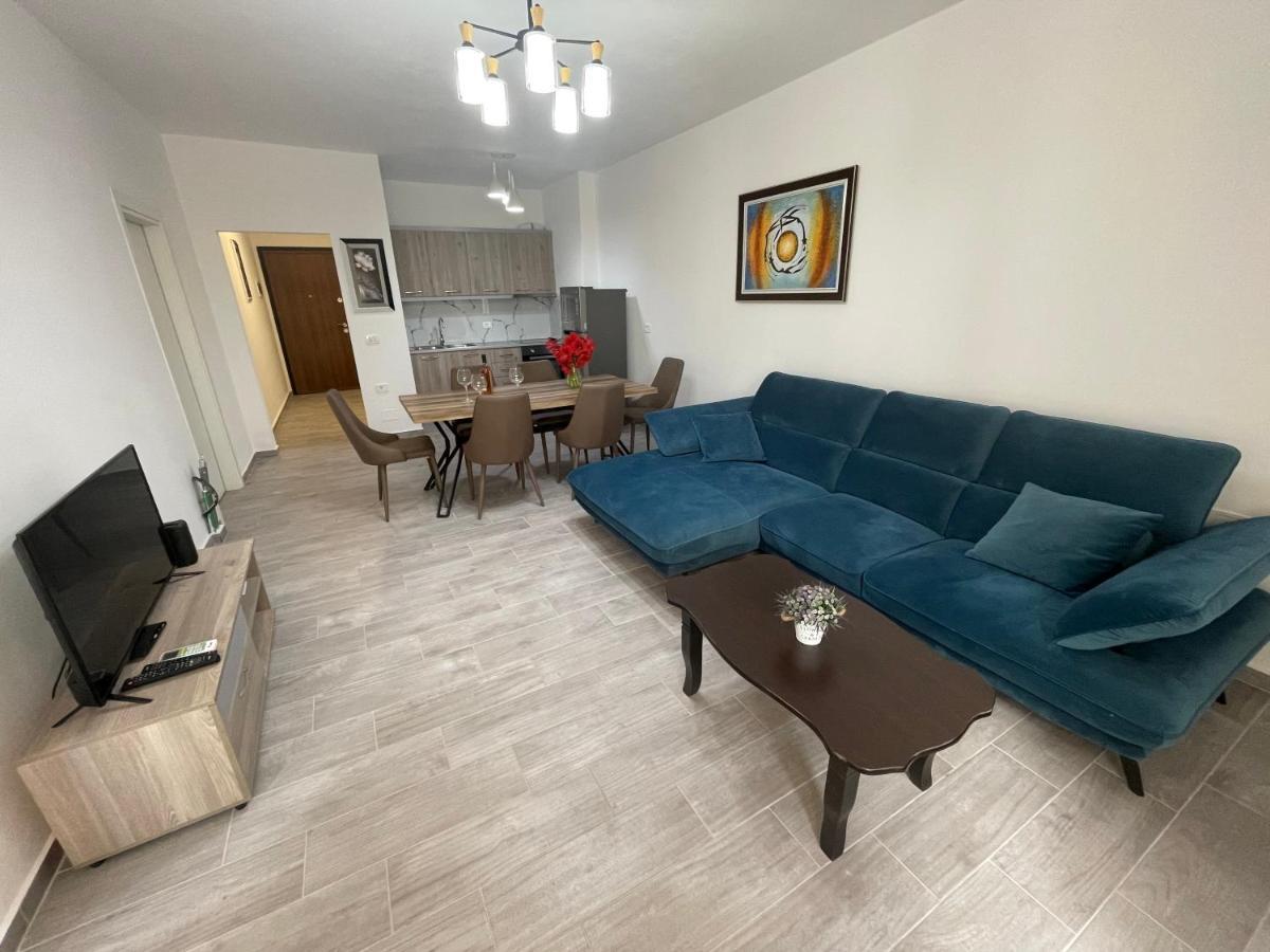 Luxury Sea View Apartaments Sarandë Exteriör bild
